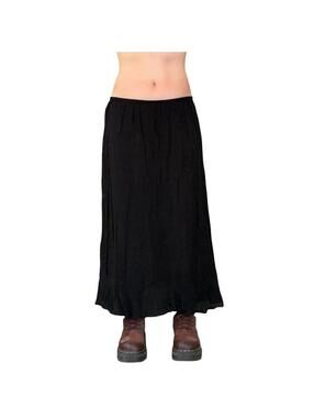 Y2K MINIMALIST TRAD GOTH SKIRT